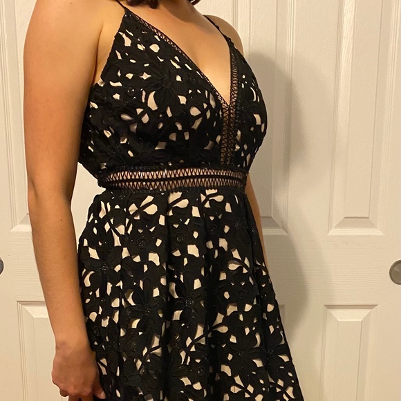 Aqua Capsule Black and Nude Midi Dress - Picture 1 of 6